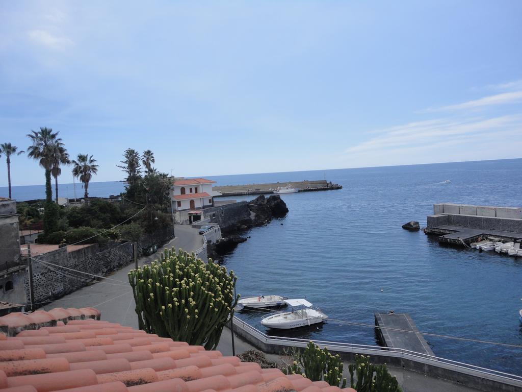 Appartamento Sul Mare Acireale Esterno foto