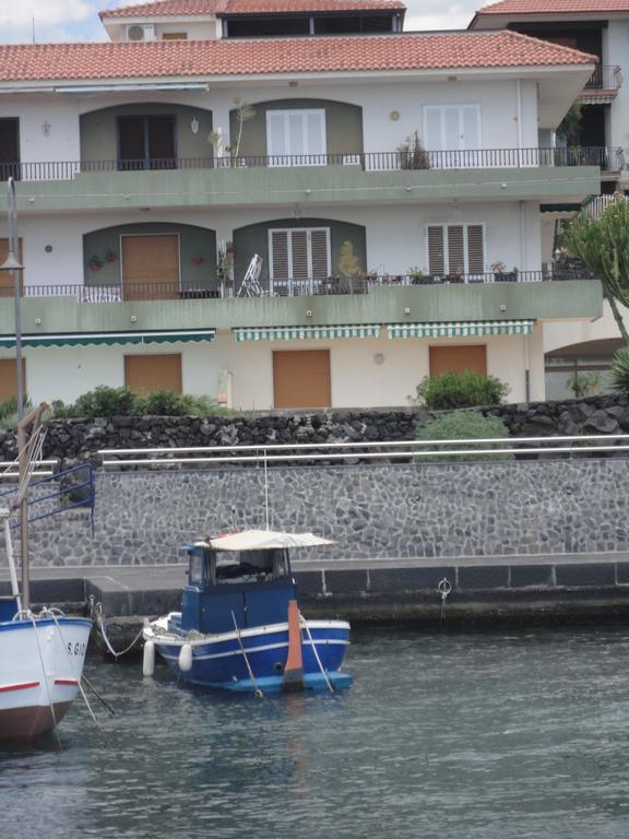 Appartamento Sul Mare Acireale Esterno foto
